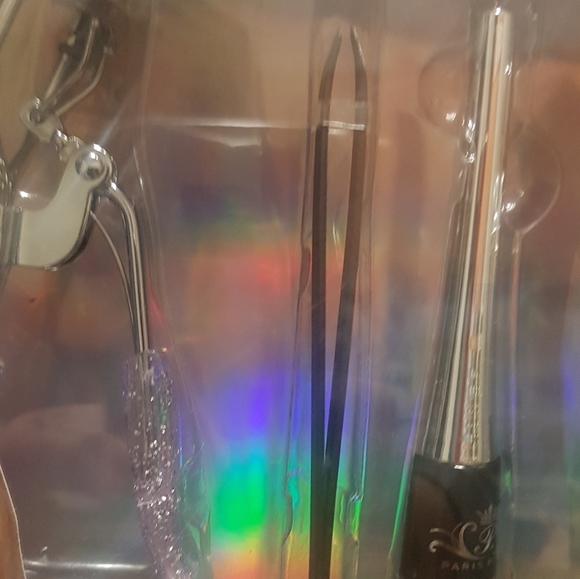 Paris 5PC Day Dreamer Essentials - Picture 2 of 3